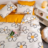 Daisy Smiley Bedding Set